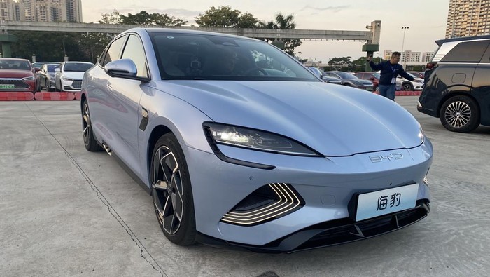 Kalahkan Tesla, BYD Raja Mobil Listrik No.1 di Dunia