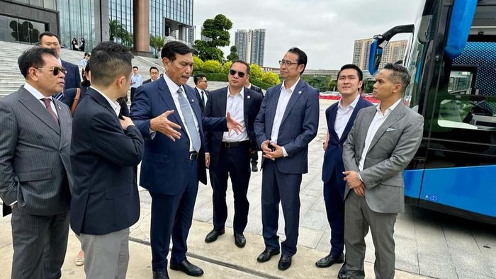 Luhut Ungkap Raksasa Mobil Listrik BYD Luncurkan Produk di RI Pekan Depan