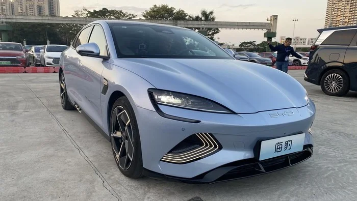 Kalahkan Tesla, BYD Raja Mobil Listrik No.1 di Dunia