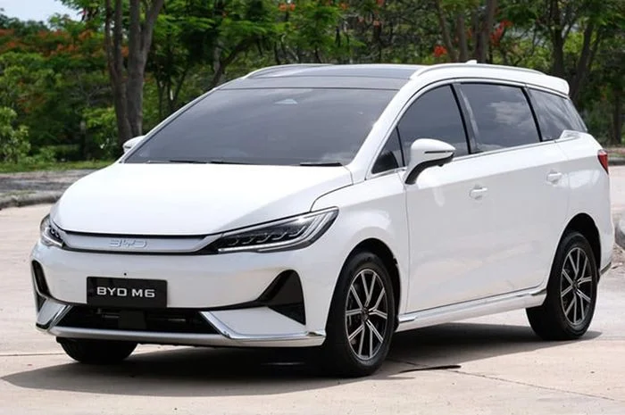 BYD Pamerkan MPV Listrik 7-Seater Terbaru di GIIAS 2024 Apa Keistimewaannya